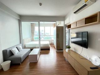 For sale 1 Beds condo in Huai Khwang, Bangkok