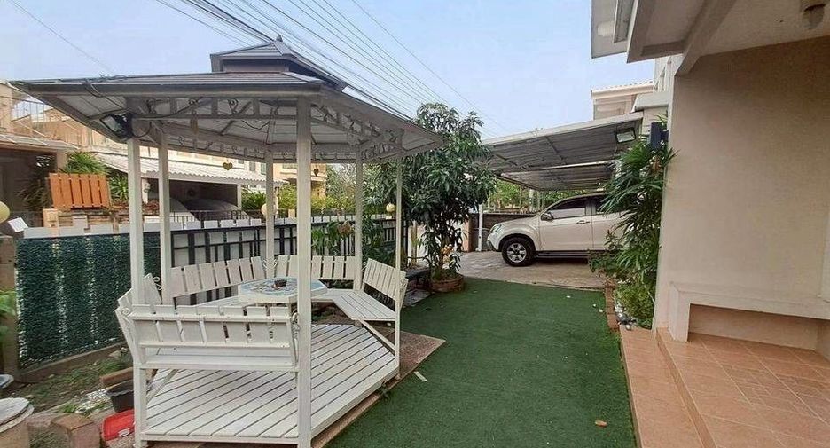 For sale and for rent 4 bedrooms house in Bang Phli, Samut Prakan