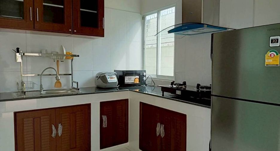 For sale and for rent 4 bedrooms house in Bang Phli, Samut Prakan