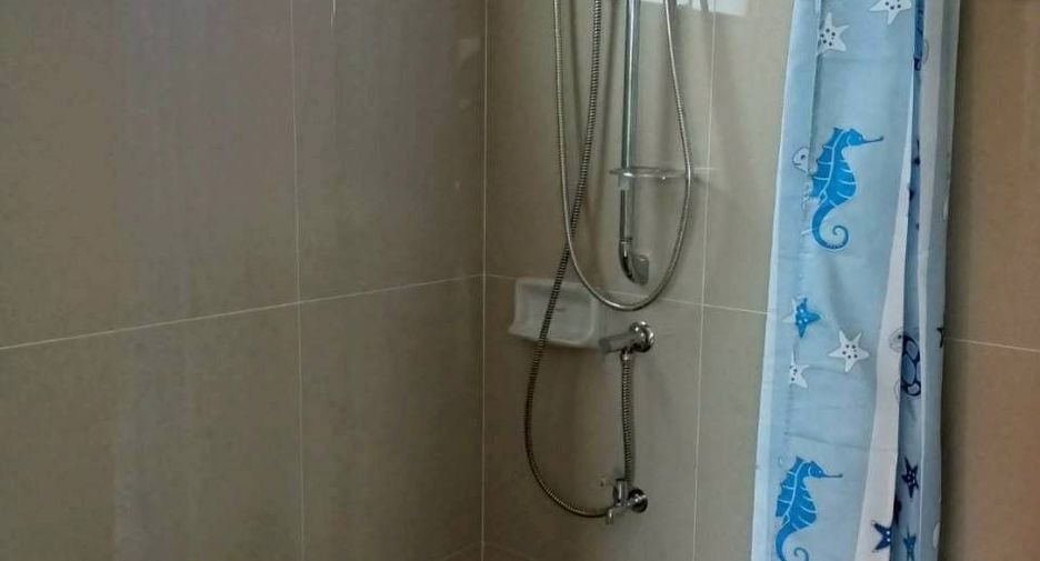 For sale and for rent 4 bedrooms house in Bang Phli, Samut Prakan