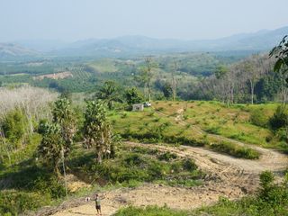 À vendre terrain à Thai Mueang, Phang Nga