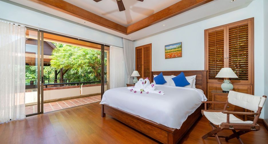 For sale and for rent 5 bedrooms villa in Mueang Phuket, Phuket
