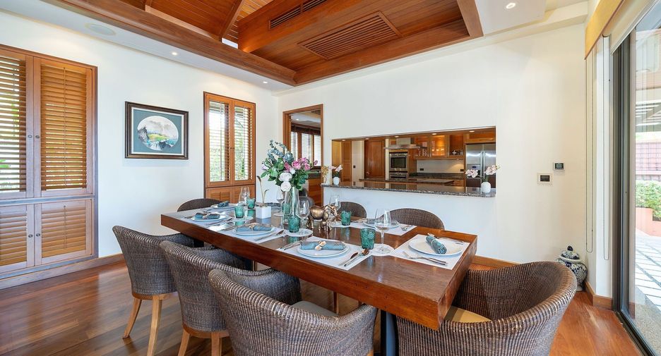 For sale and for rent 5 bedrooms villa in Mueang Phuket, Phuket