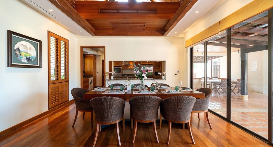 For sale and for rent 5 bedrooms villa in Mueang Phuket, Phuket