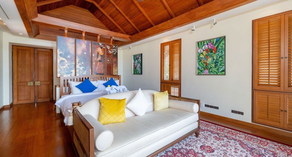 For sale and for rent 5 bedrooms villa in Mueang Phuket, Phuket