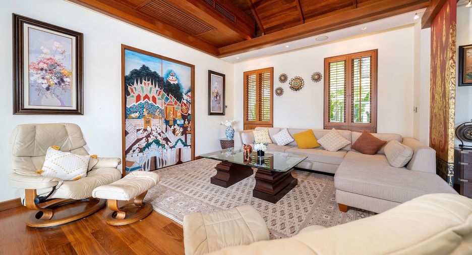 For sale and for rent 5 bedrooms villa in Mueang Phuket, Phuket