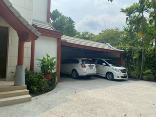 出租 4 卧室 独立屋 在 Huai Khwang, 曼谷