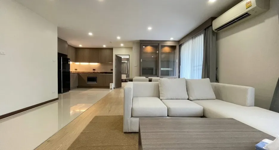 For rent 3 bedrooms condo in Watthana, Bangkok