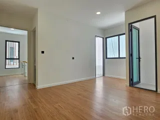 For sale 3 bedrooms house in Lat Phrao, Bangkok