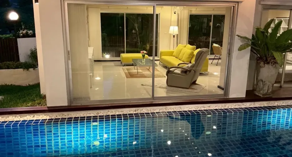 Casa en venta de 4 habitaciones en Suan Luang, Bangkok