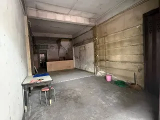 For rent retail Space in Khlong Toei, Bangkok