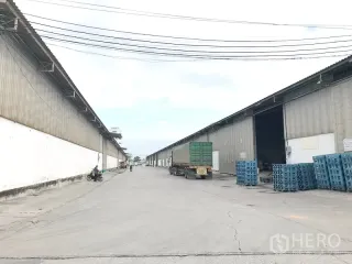 For rent warehouse in Bang Sao Thong, Samut Prakan