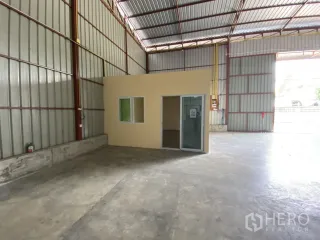 For rent warehouse in Bueng Kum, Bangkok