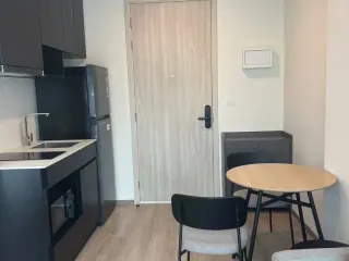 Condo en venta de estudio en Huai Khwang, Bangkok