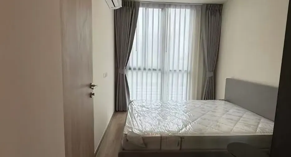 Condo en venta de estudio en Huai Khwang, Bangkok