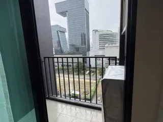 Condo en venta de estudio en Huai Khwang, Bangkok
