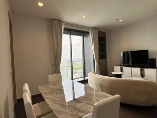 Condo en alquiler de 2 habitaciones en Ratchathewi, Bangkok