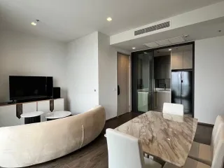Condo en alquiler de 2 habitaciones en Ratchathewi, Bangkok