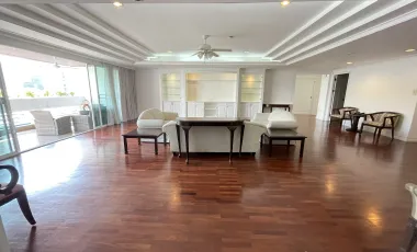 Apartamento en alquiler de 3 habitaciones en Watthana, Bangkok