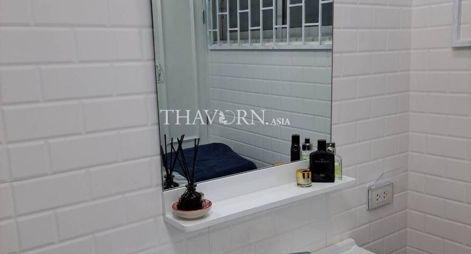 For sale 2 bedrooms condo in East Pattaya, Pattaya