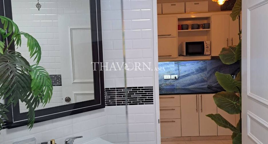 For sale 2 bedrooms condo in East Pattaya, Pattaya