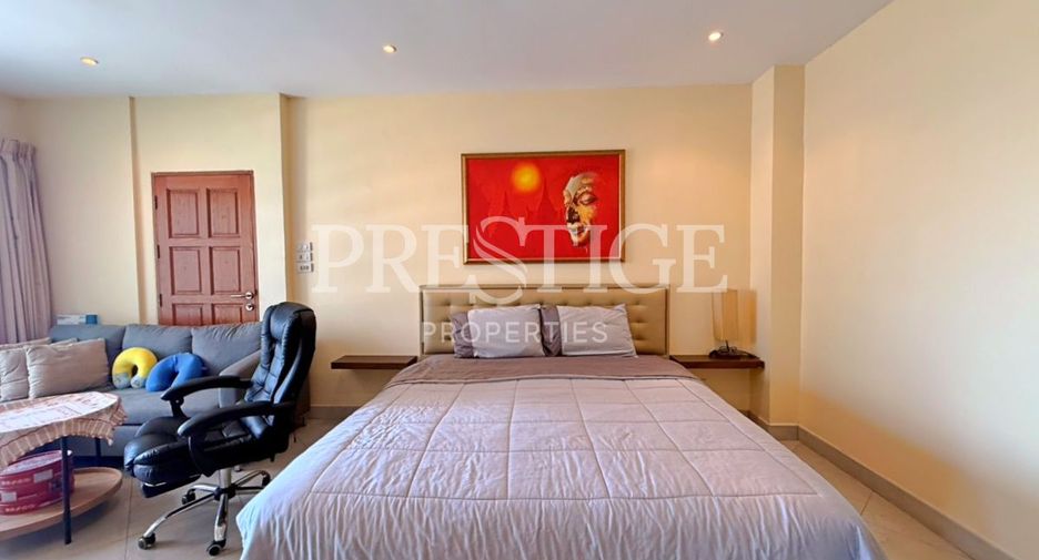 À vendre studio condo à Pratumnak, Pattaya