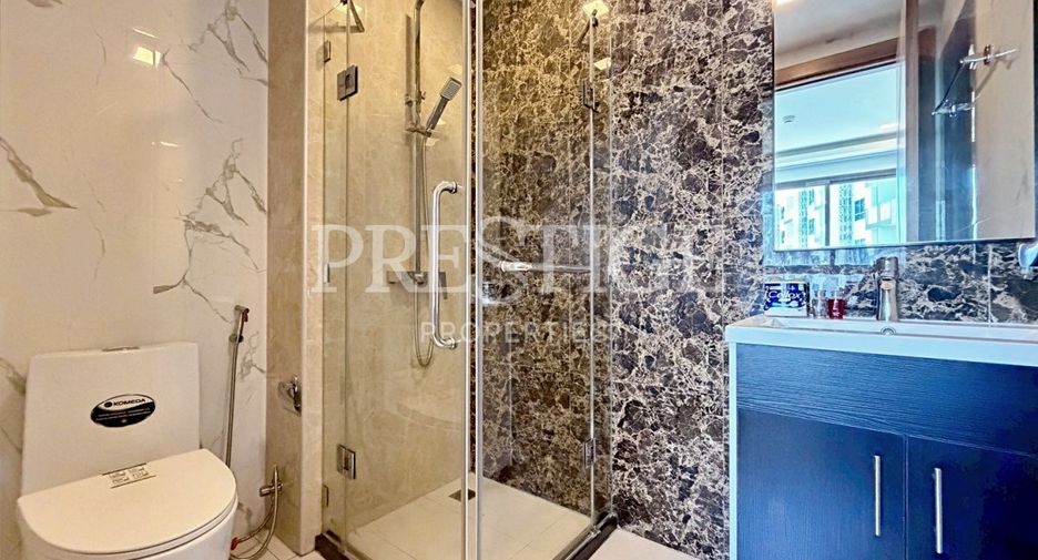 For sale 2 bedrooms condo in South Pattaya, Pattaya