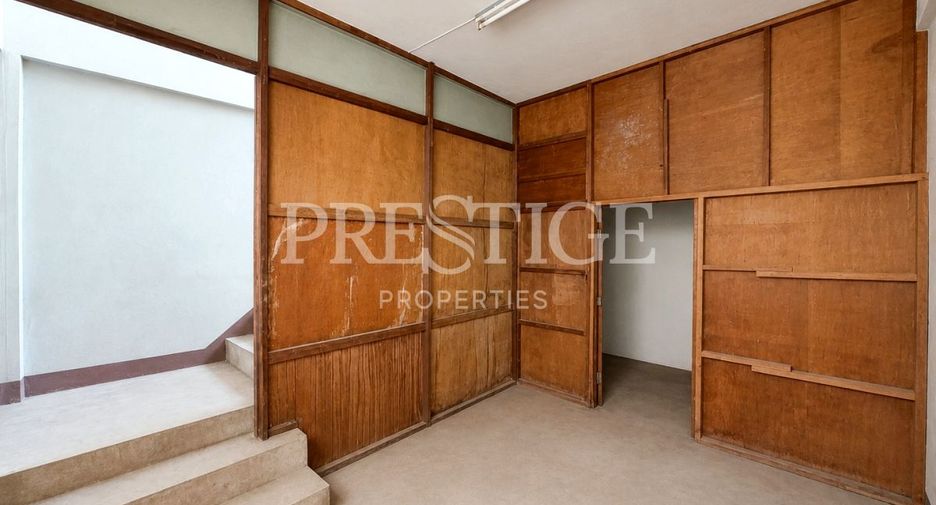 For sale 2 bedrooms retail Space in South Pattaya, Pattaya