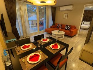 À louer 2 chambres appartement à Watthana, Bangkok