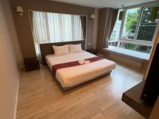 For rent 2 ベッドルーム apartment in Watthana, Bangkok