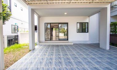 Haus zum Kauf mit 4 Zimmer in San Sai, Chiang Mai