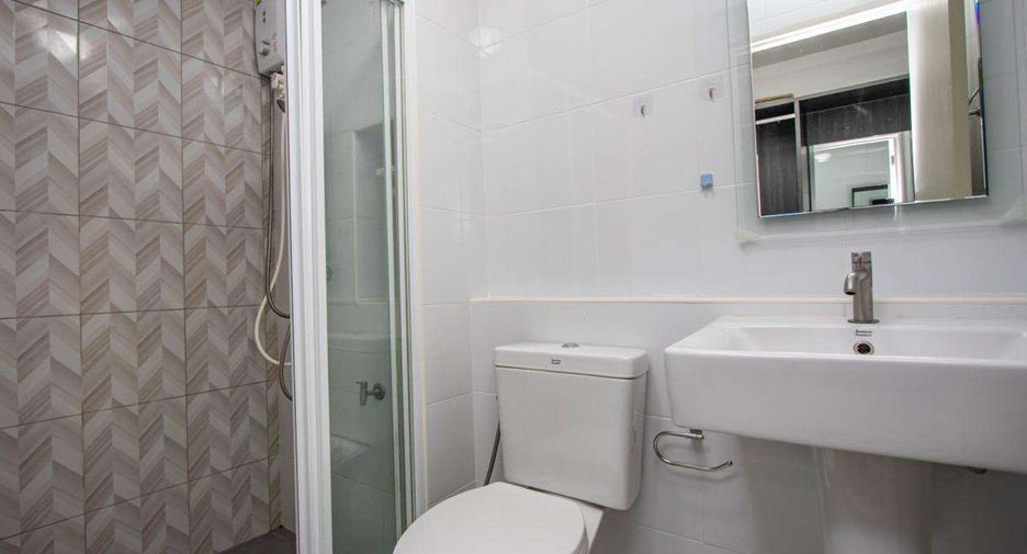 Condo en alquiler de 2 habitaciones en Mueang Chiang Mai, Chiang Mai