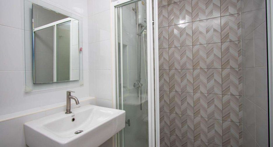 Condo en alquiler de 2 habitaciones en Mueang Chiang Mai, Chiang Mai