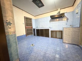 出租 4 卧室 独立屋 在 Lat Phrao, 曼谷