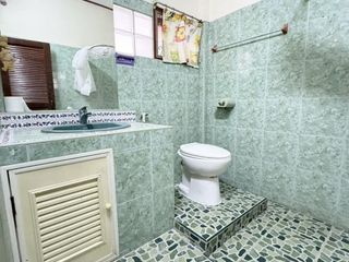 出租 4 卧室 独立屋 在 Lat Phrao, 曼谷