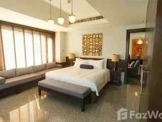 For rent 2 bedrooms apartment in Watthana, Bangkok