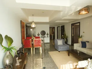 For rent 2 bedrooms apartment in Watthana, Bangkok
