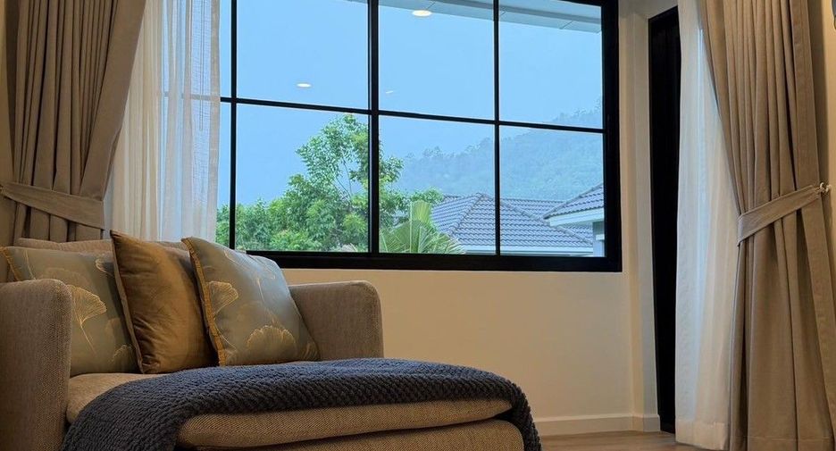 Casa en alquiler de 5 habitaciones en Mueang Phuket, Phuket
