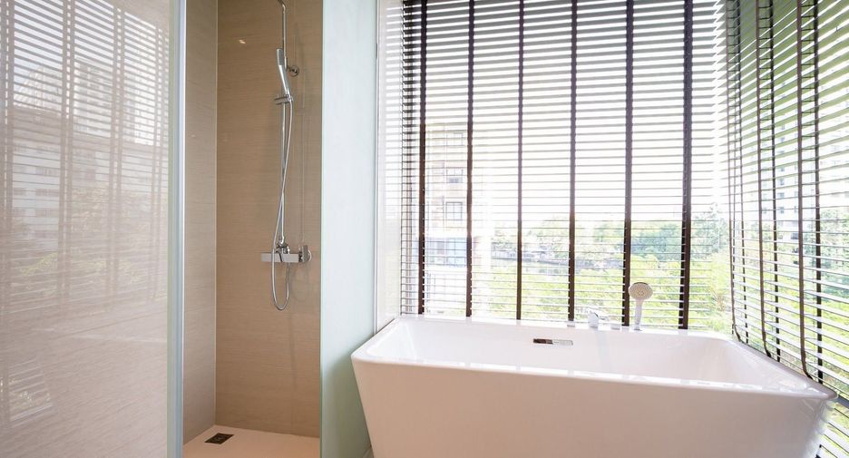 For rent 4 bedrooms condo in Suan Luang, Bangkok