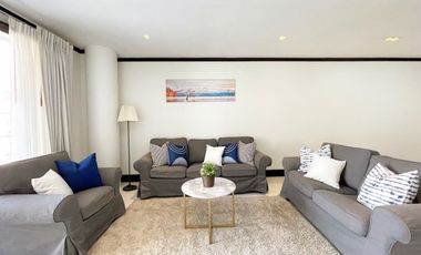 For rent 3 bedrooms apartment in Watthana, Bangkok