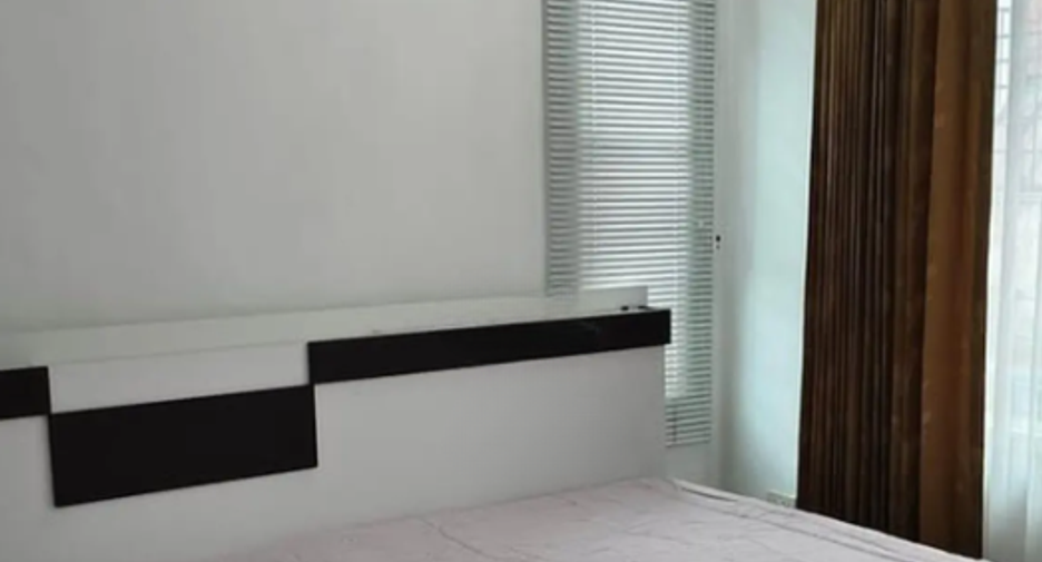 À vendre 2 chambres maison à East Pattaya, Pattaya