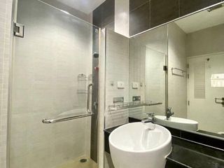 Condo en venta de 2 habitaciones en Bang Kapi, Bangkok