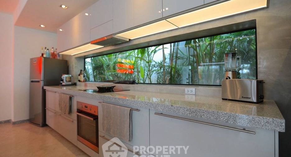 For rent 2 bedrooms villa in East Pattaya, Pattaya