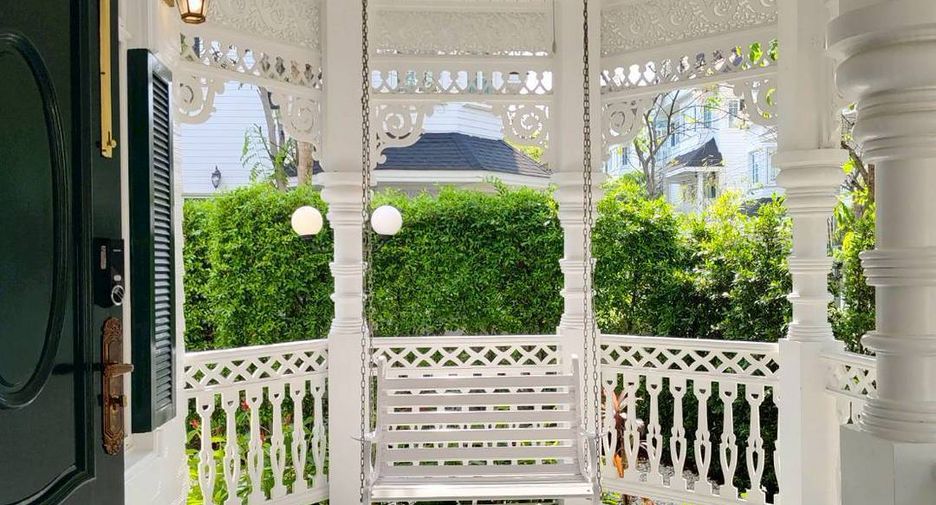 Haus zur Miete mit 4 Zimmer in Bang Na, Bangkok