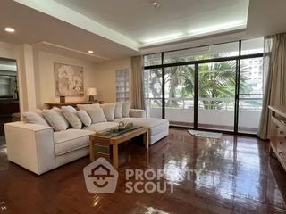For rent 3 bedrooms apartment in Watthana, Bangkok