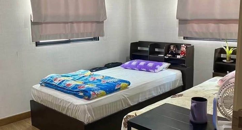 For rent 3 bedrooms house in Mueang Chon Buri, Chonburi