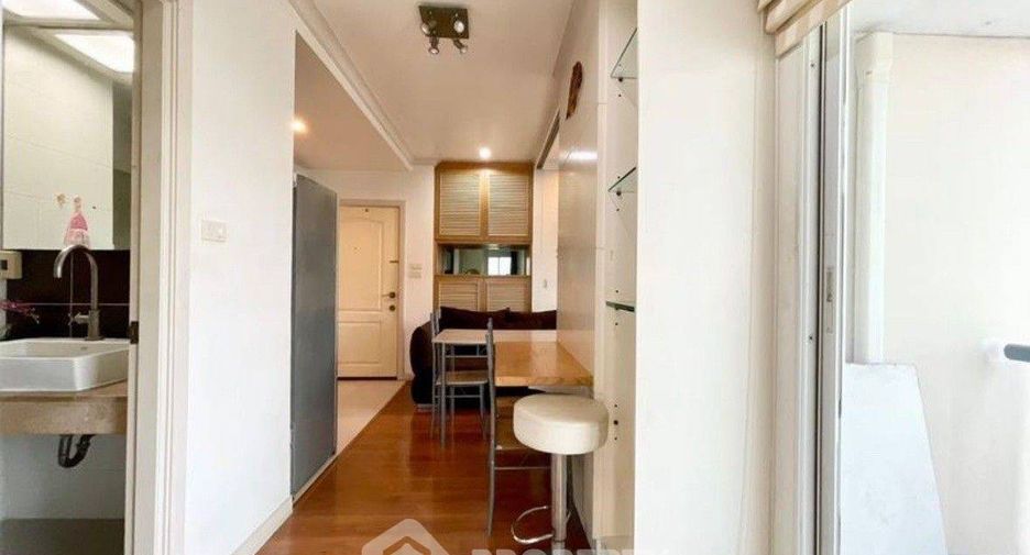 Wohnung zur Miete mit 1 Zimmer in Watthana, Bangkok