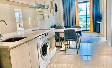 For rent 2 bedrooms condo in Pathum Wan, Bangkok