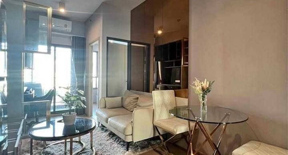 Wohnung zur Miete mit 1 Zimmer in Huai Khwang, Bangkok