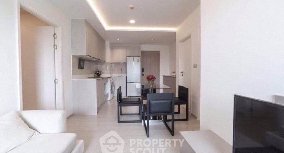 For rent 2 bedrooms condo in Khlong Toei, Bangkok